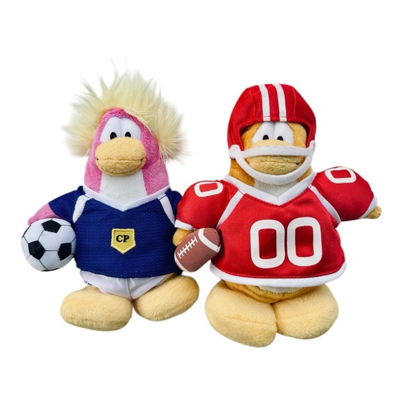 Disney Club Penguin Blue Soccer (F) S8 & Red Football S9 Players Plush Bundle - Picture 1 of 10